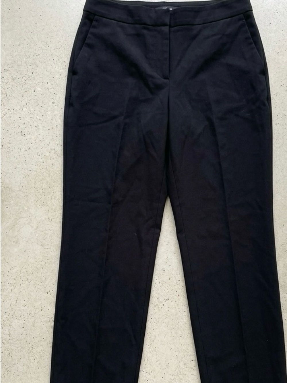 Express Black Mid Rise Cropped Dress Pants - NWOT - Size 6 capsule minimalist